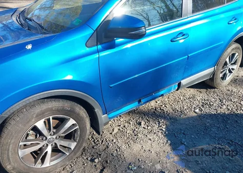 2017 Toyota Rav4 Xle из США, поврежденный, VIN JTMRFREV1HJ171246